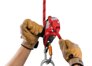 PETZL I’D® L Zelfremmend afdaalapparaat zwaardere belasting - Zwart - 12.5-13mm - Afbeelding 3