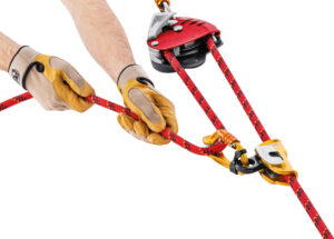 PETZL MAESTRO® L Afdaal- en takelapparaat - rescue - Rood - 12.5-13mm - Afbeelding 4